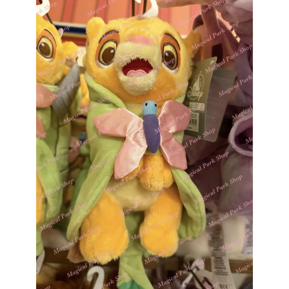 Peluche Disney avec couverture – Lady, Panpan, Simba | Disneyland Paris