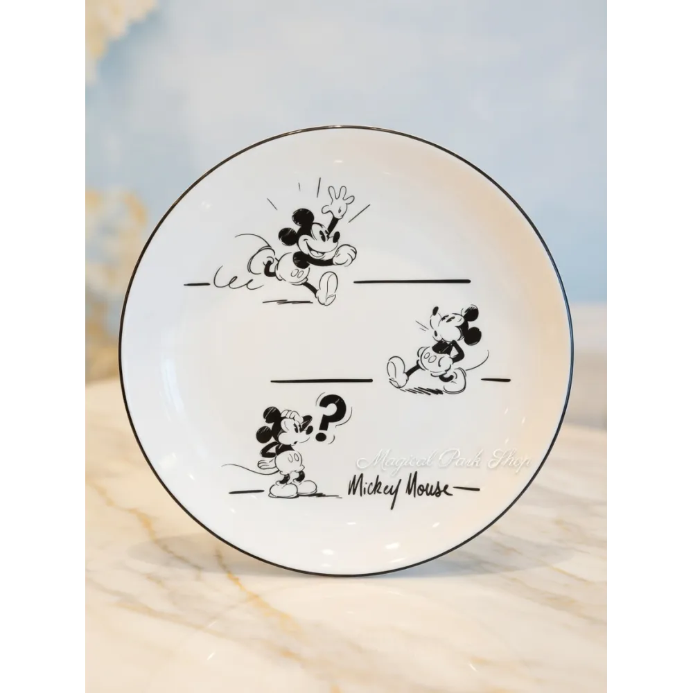 Mickey Mouse comic-style plate – Disneyland Paris Collection