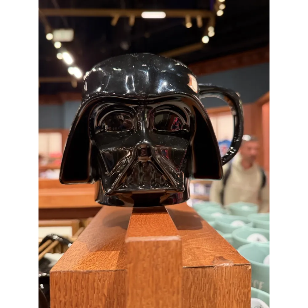 3D-Becher Dark Vador Star Wars – Helm von Darth Vader – Disneyland Paris