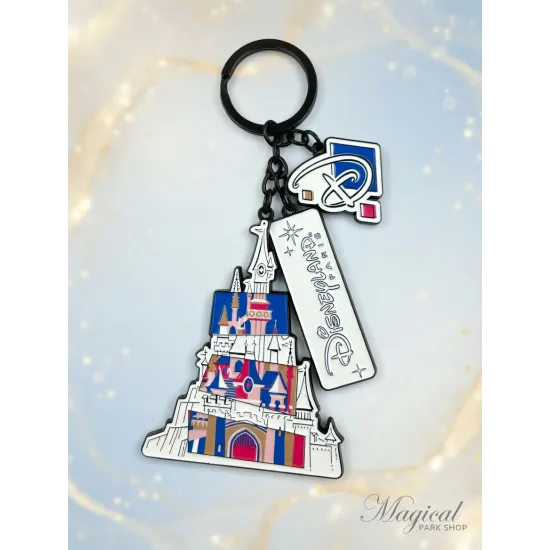 Key Ring Disneyland Paris Castle – Iconic Souvenir