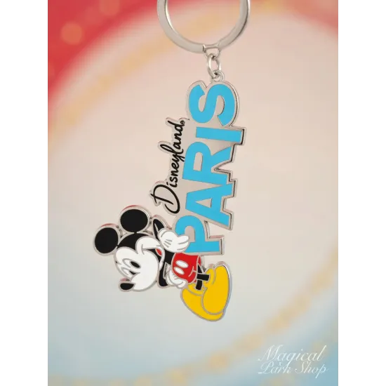 Mickey Keychain Disneyland Paris – Iconic & Trendy