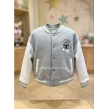 Mise en situation générée par IA, représentation indicative, susceptible de variations