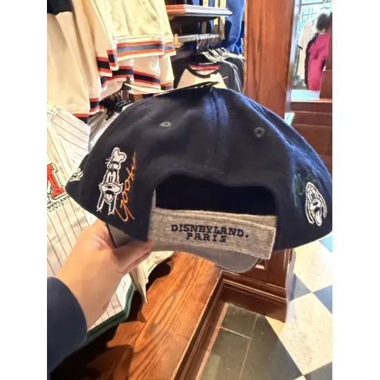 Adult Disney Cap Mickey & Friends Navy – Disneyland Paris
