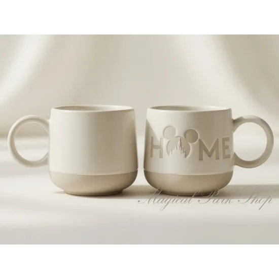 Taza Disneyland Paris HOME Mickey blanca y beige Colección Mickey Haven