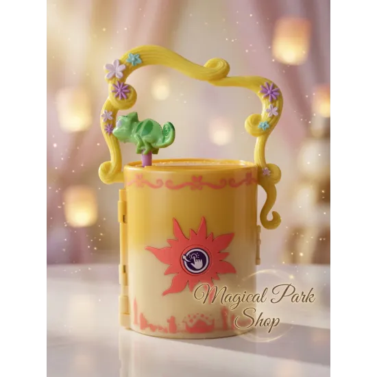 Rapunzel stationery set Disney lantern Pascal notebook and pen Disneyland Paris