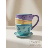 Bougie Tasse Disney Alice – Parfum Chai Latte Épicé- Disneyland Paris