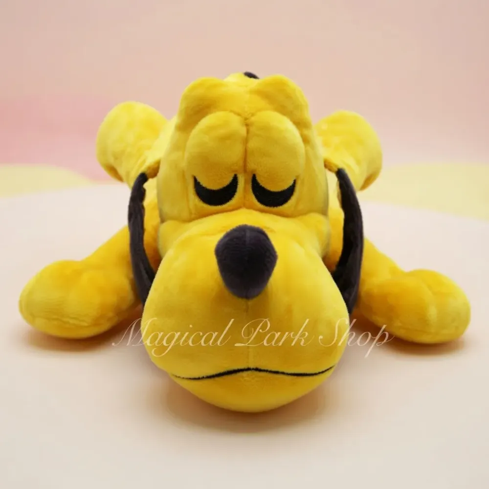 Peluche Disney Cuddleez Pluto– peluche douce et allongée Disneyland Paris