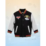 Mise en situation générée par IA, représentation indicative, susceptible de variations