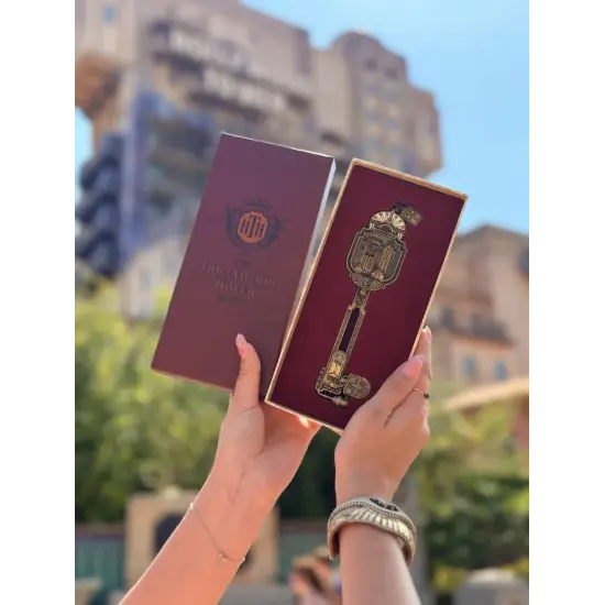 Jumbo Key Tower of Terror Limited Edition 2008 Collector Disneyland Paris