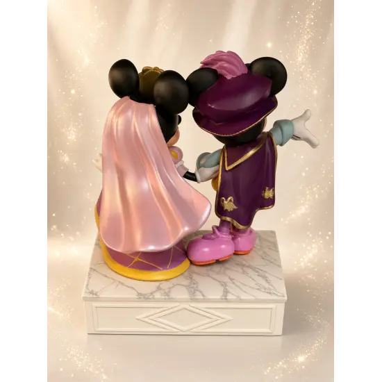 Mickey & Minnie Figurine – Disneyland Hotel – Disneyland Paris