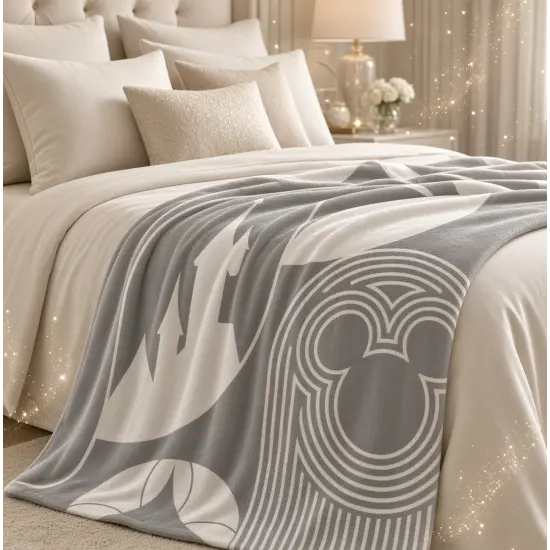 Soft Mickey Throw 130 × 160 cm – Haven Collection Disneyland Paris