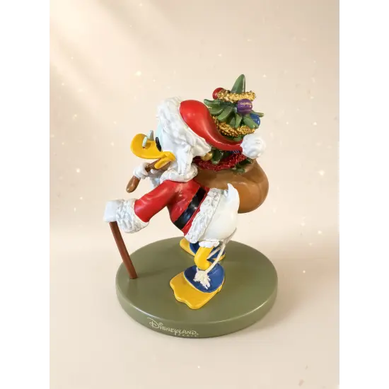 Scrooge McDuck Santa Claus figurine with Christmas tree – Disneyland Paris