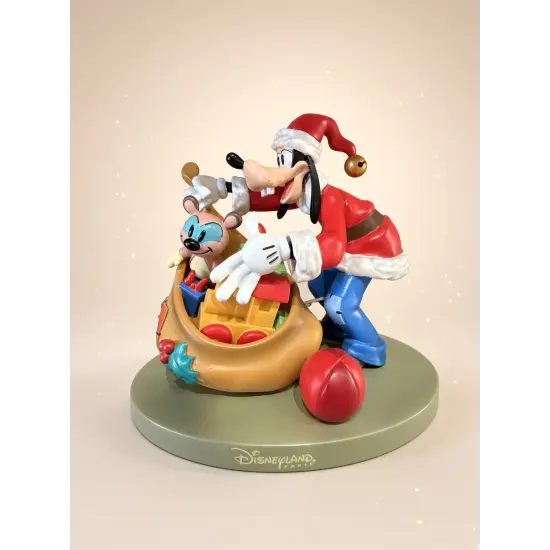 Figura de Goofy Papá Noel con saco de juguetes – Disneyland Paris