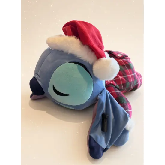 Peluche Cuddleez Stitch dormido con pijama de Navidad – Disneyland Paris