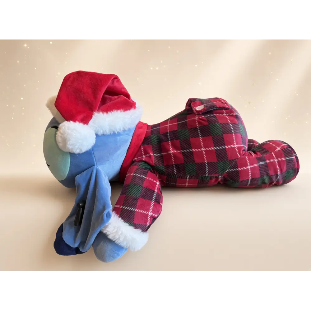 Kuscheltier Cuddleez Stitch im Schlafanzug zu Weihnachten – Disneyland Paris
