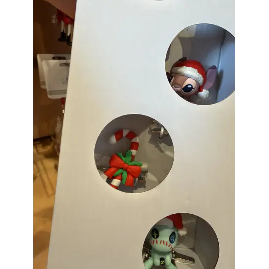Lot de 5 clips décoratifs de Noël Stitch, Angel et Souillon – Disney