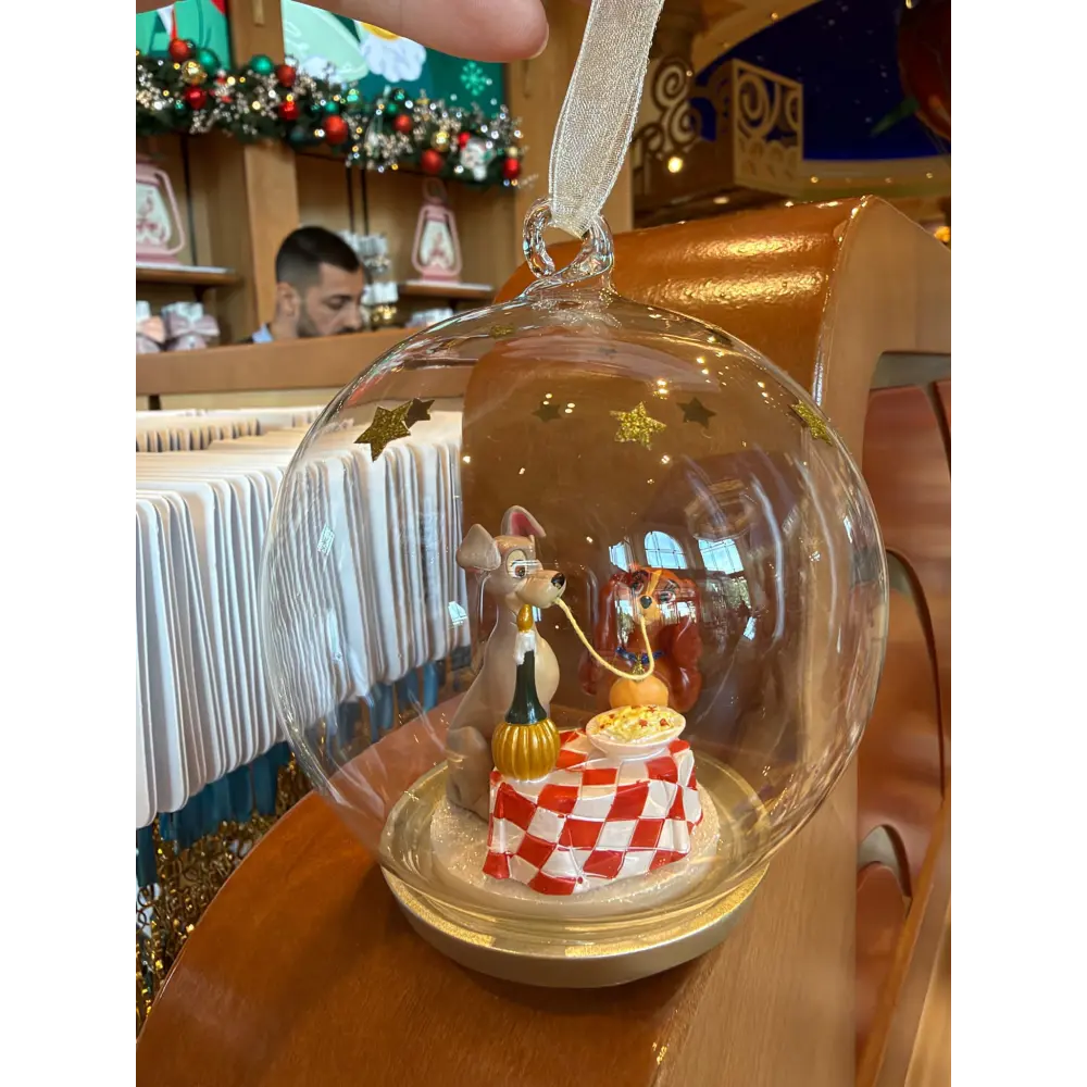 Disney Christmas Ornament Beauty and the Tramp – Romantic Scene
