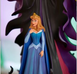 Disney Figurine Lumineuse La Belle au bois dormant D23 Disneyland Paris