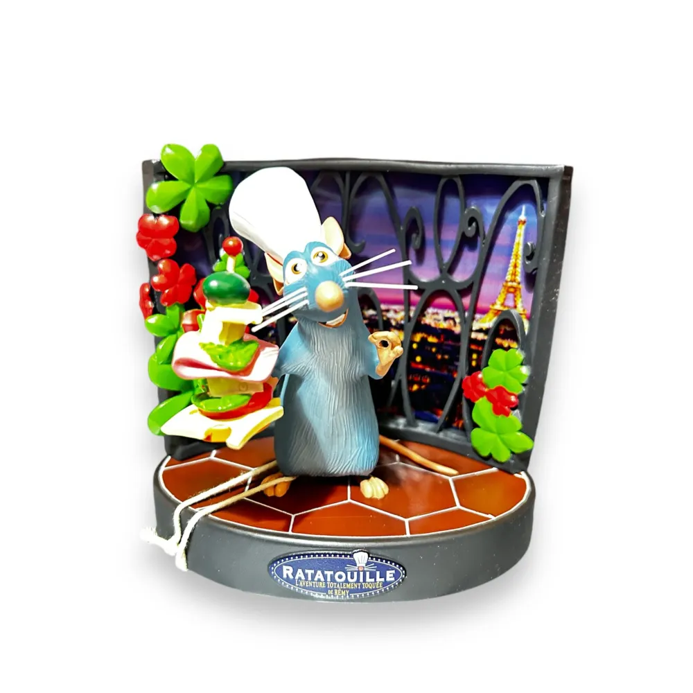 Figura Disney de Rémy Ratatouille – Decoración Coleccionista Disneyland Paris