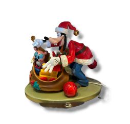 Disney Figurine Noel Dingo...