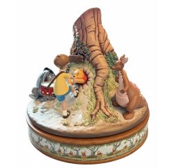 Disney figurine Winnie l’ourson Legacy series Disneyland Paris