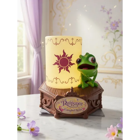 Luminous Lantern and Pascal, Raiponce Disneyland Paris