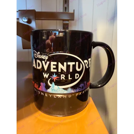 MUG TASSE ADVENTURE WORLD DISNEYLAND PARIS MARVEL