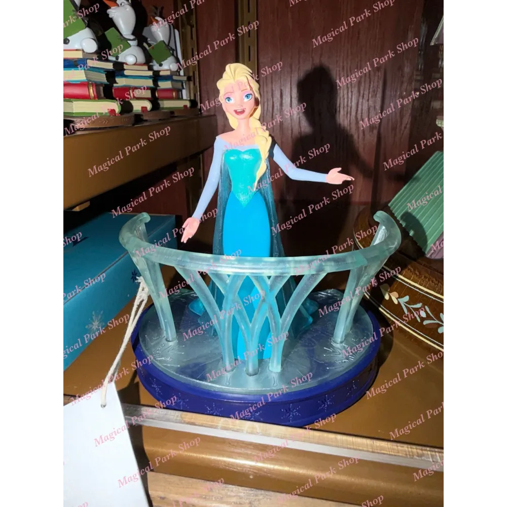 Figura Elsa Palacio de Hielo – World of Frozen Disneyland Paris