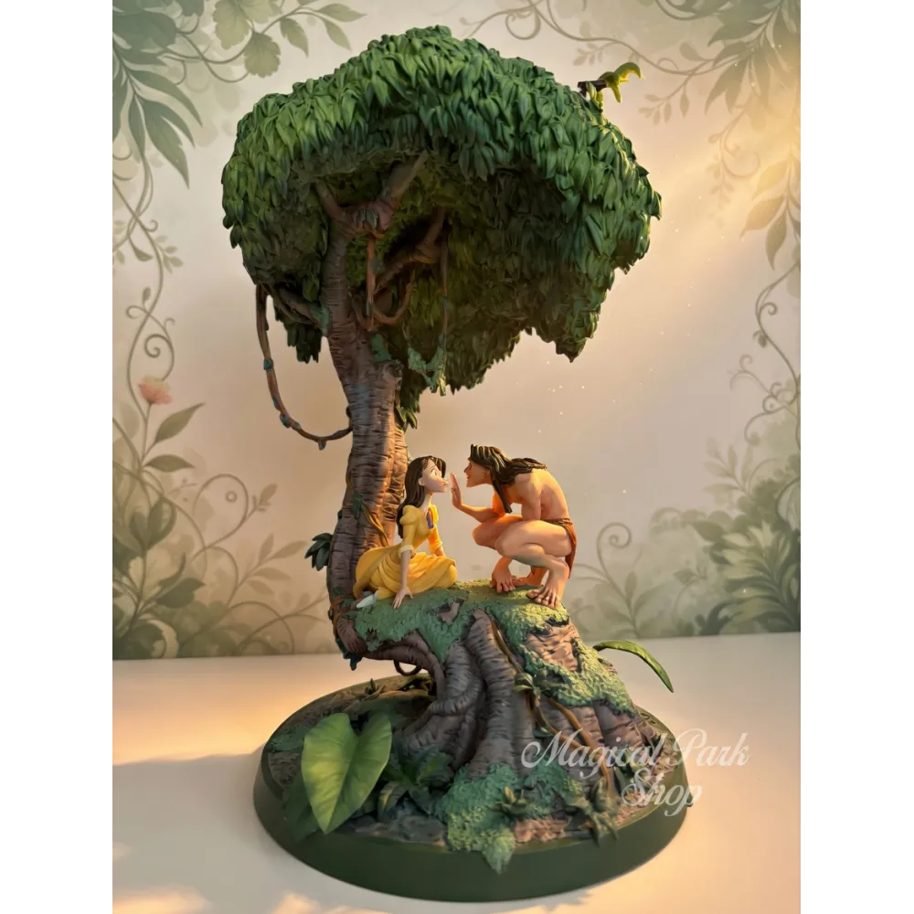 Figura Lumínica de Tarzán y Jane – Escena Bajo el Árbol Disneyland