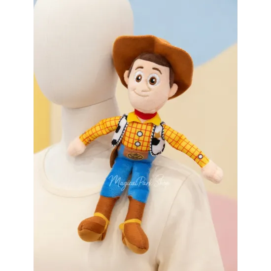 Disney Shoulder Plush – Magnetic Shoulder Plush (Multiple Models)
